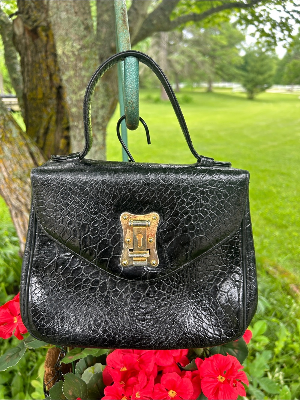 Vintage Classic Black Croc-Embossed Top-Handle Bag